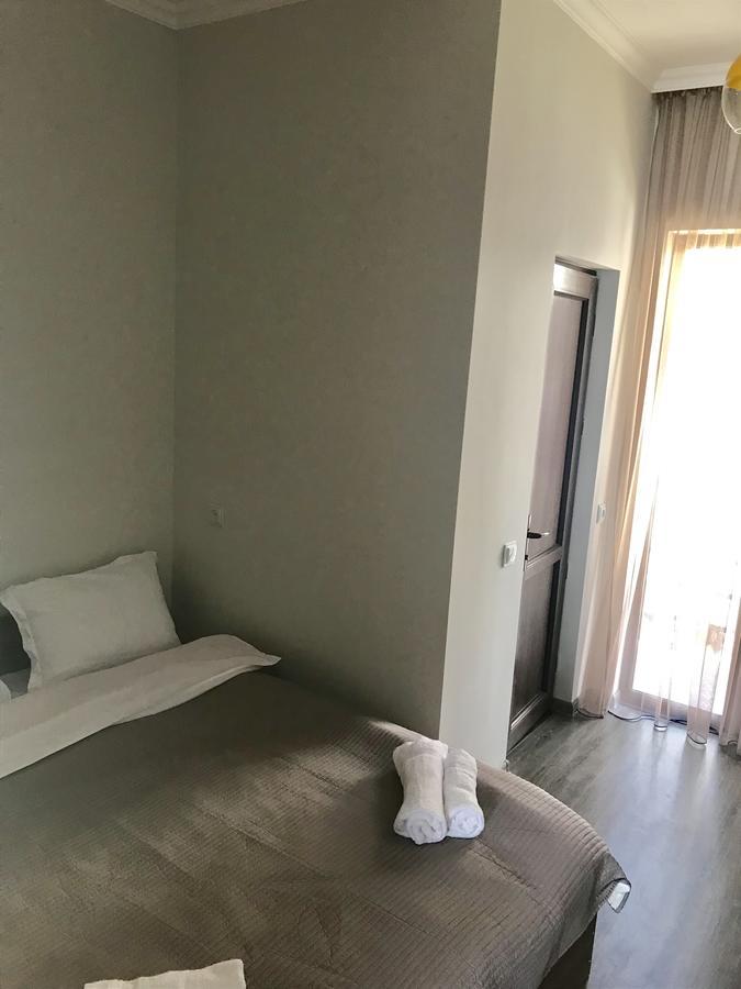 Borjomi Inn Bagian luar foto