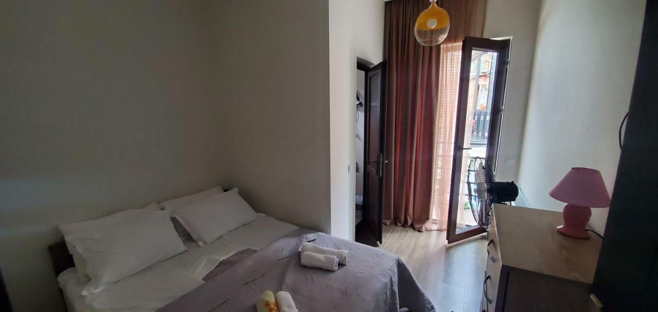 Borjomi Inn Bagian luar foto