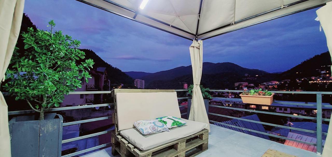 Borjomi Inn Bagian luar foto